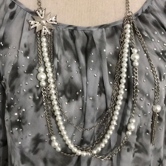 New York & Company Jewelry - NEE YORK & COMPANY NECKLACE